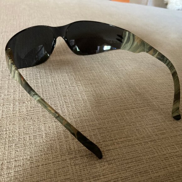 Camo Frame with Gray Lens Biker Style Sunglasses - Brand New - Picture 11 of 14